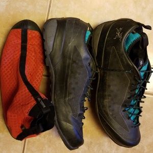 Arc'teryx Acrux 2 with High Top Goretex Liner